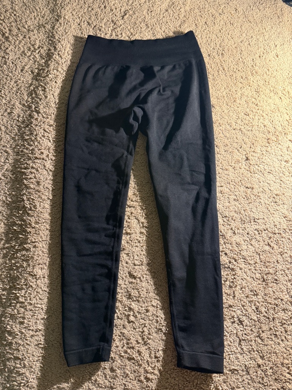 Amazon Black High-Waist Knit Leggings